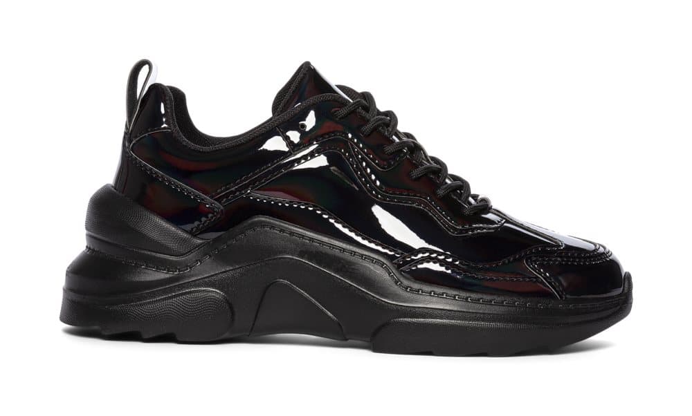 VOX Sneakers