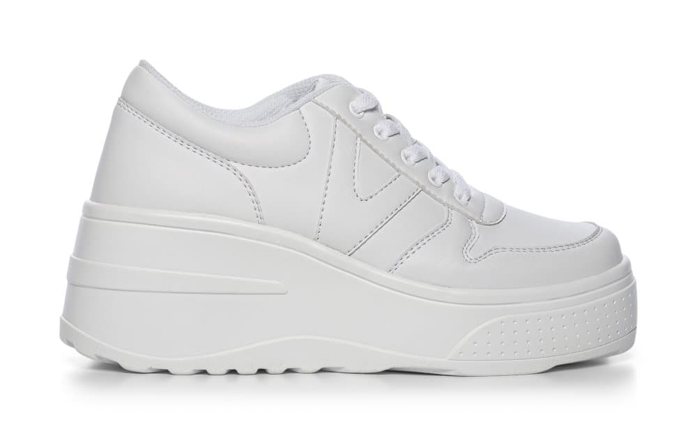 VOX Sneakers