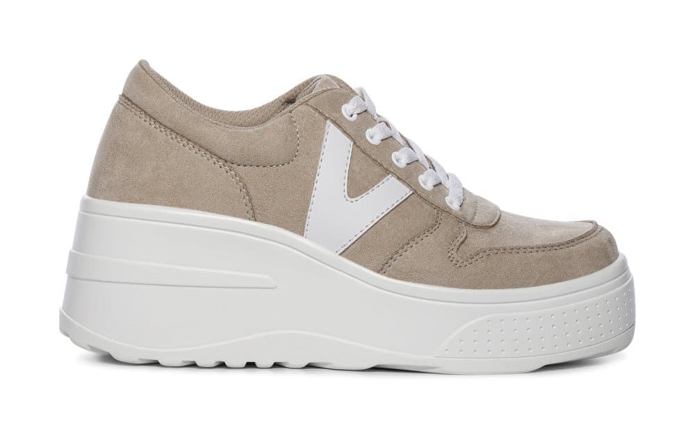 VOX Sneakers