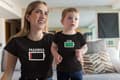 Miniatyrbild 3 av 4: Familje Batteri T-shirt - Pappa Mamma Son & dotter designs