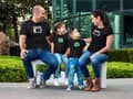 Miniatyrbild 1 av 4: Familje Batteri T-shirt - Pappa Mamma Son & dotter designs