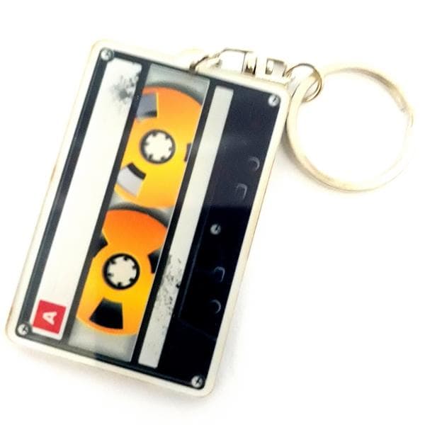 Keychain: Cassette tape