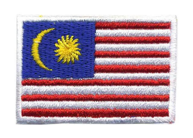 MALAYSIA flag embroidered/badge patches L 4,5 cm H 3 cm 4 pcs