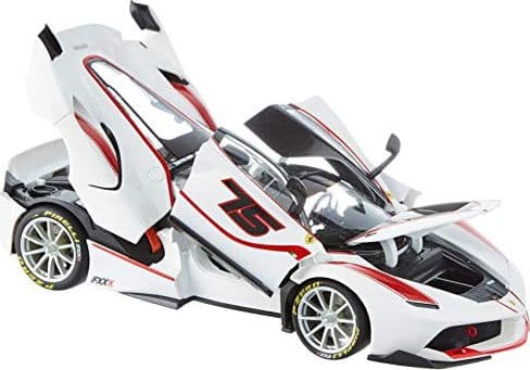 Bburago Maisto Frankrike - Ferrari FXX K versjon hvit skala 1/18, 16907W