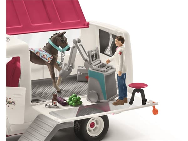 Schleich Mobile veterinarian 42370