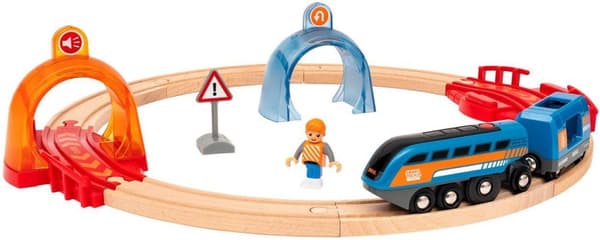 Brio Smart Tech Action Tunnel Circle Set 33974