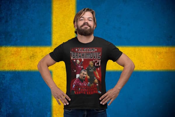 Zlatan Ibrahimovic svart t-shirt med Ac Milan stil design