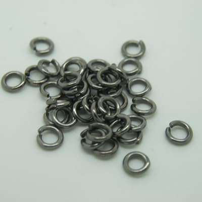 300st 4mm Svarta Jump ring / Motringar