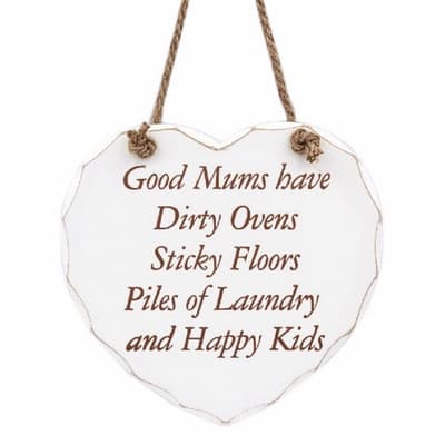 Heart Shaped Good Mums Hanging Wall Plaque