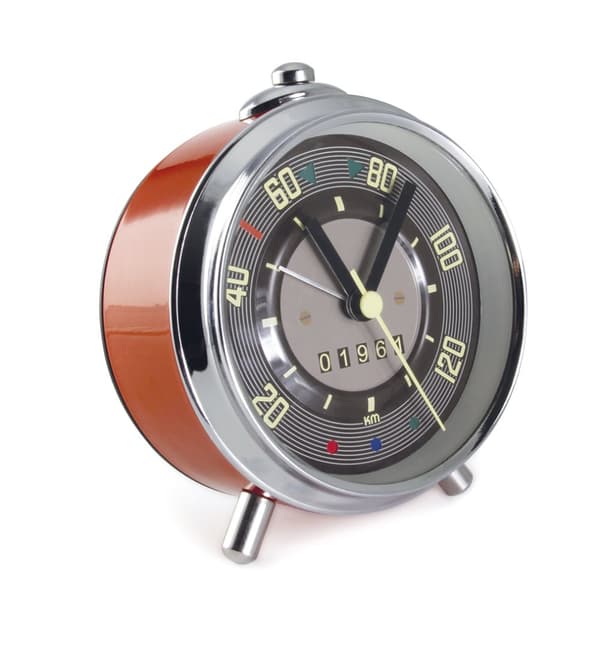BRISA VW Collection - Volkswagen Bus T1 Camper Van Transporter Vækkeur i Speedometer Design (Red)