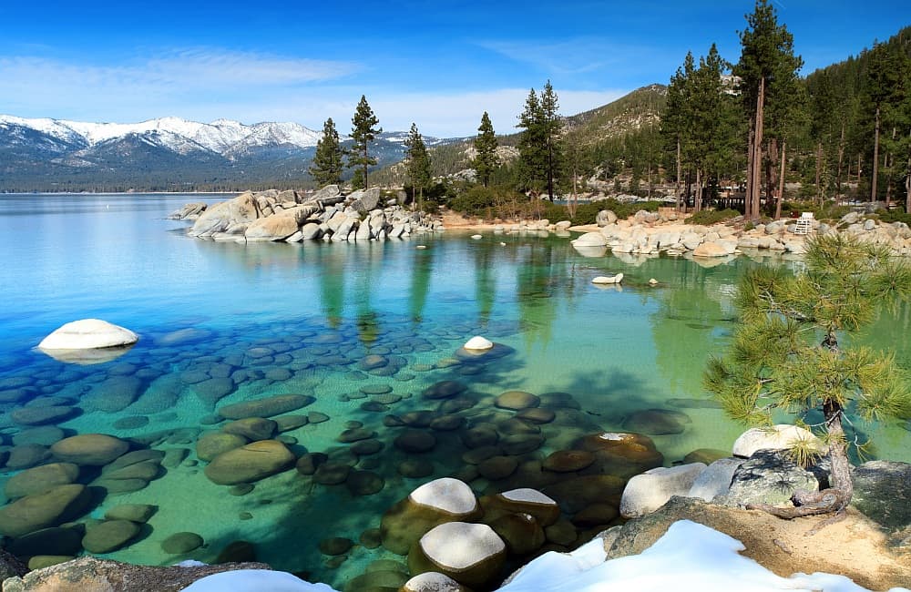 Fototapet Lake Tahoe (400x260 cm)