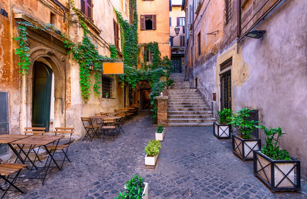 Fototapet Street In Rome (400x260 cm)
