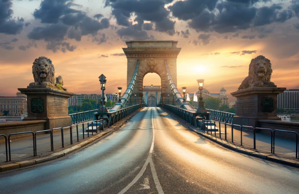 Fototapet Bridge In Budapest (400x260 cm)