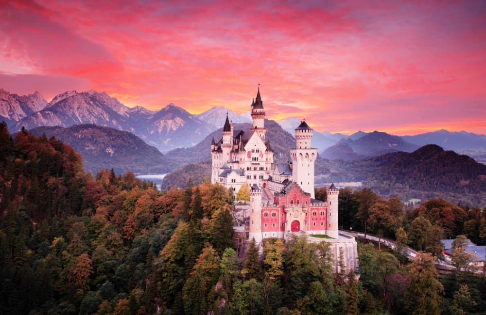 Fototapet Red Sky Evening With Castle (400x260 cm)