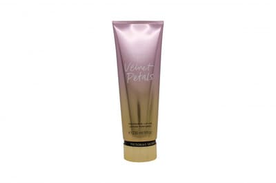 Victoria's Secret Velvet Petals Fragrance Body Lotion 236ml - Ny Emballasje