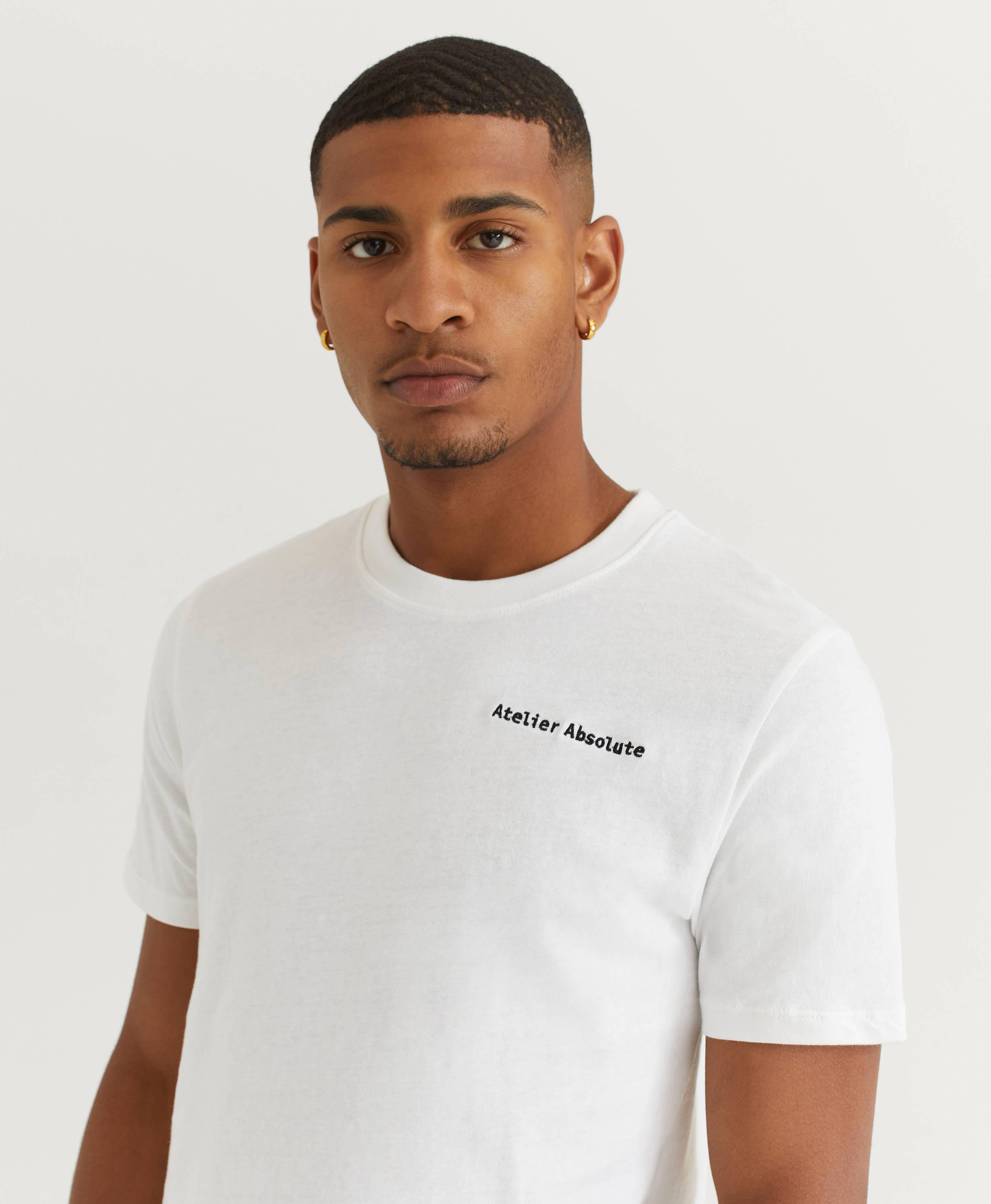 T-Shirt Embroidery Tee