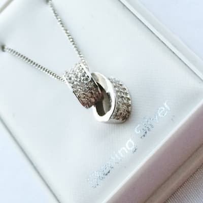 Äkta Sterling Silver halsband med hänge prydd Med CZ