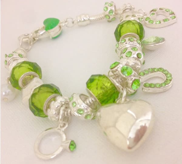 Silverpläterade armband - alla hjärtans dag