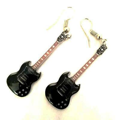 Earring: AC/DC - Angus Young
