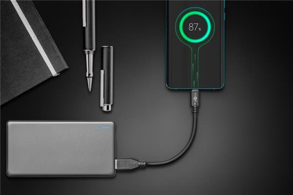Synkronisera och ladda Super Speed USB-C™ till USB A 3.0 laddningskabel