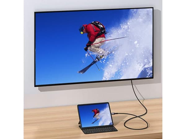 Varusteet - Sovitinkaapeli - USB-C (M) DisplayPortiin (M) - Displayport 1.2/Thunderbolt 3 - 2 m - tukee 4K 60 Hz (3840 x 2160), tukee 2K 144 Hz (2560
