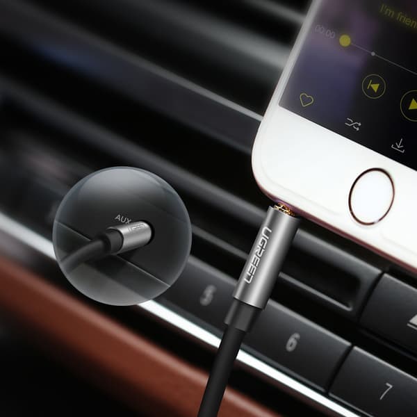 AUX-äänikaapelin miniliitin 3,5 mm 1 m - musta