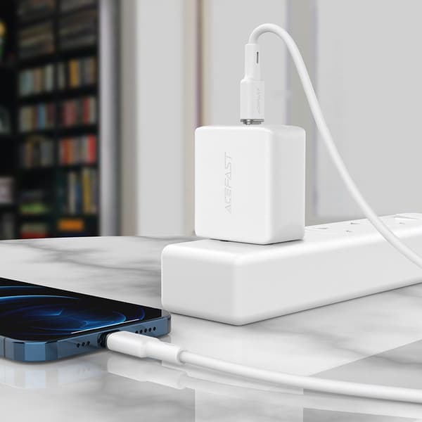 Kabel til iPhone MFI USB-C - Lightning 30W 3A 1,2m sort