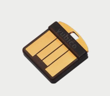 Yubico YubiKey 5 Nano, Batterifri, USB-A, FIDO 2, Svart-Guld, 5060408461457