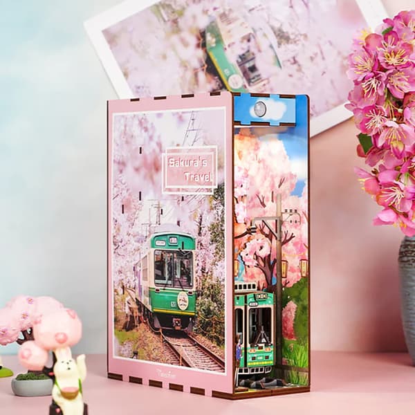 Tonecheer Book Nook - Sakura's Travel