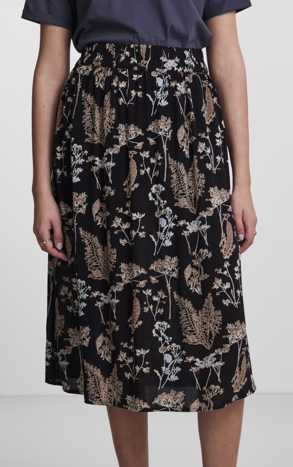 Pieces - pcJubilee HW Midi Skirt Svart XS
