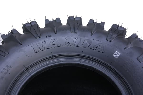 20x11.00-9 Slasher ATV quad renkaat, 20 11-9 6 ply Wanda road legal WP02, 2 kpl:n setti.