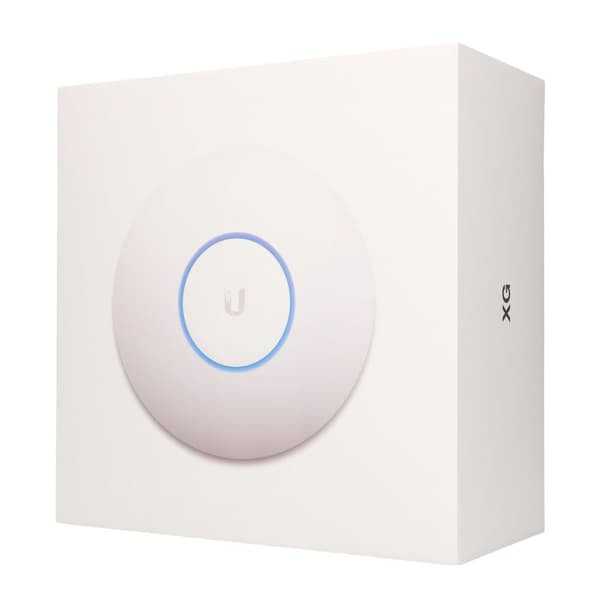 Ubiquiti UAP-XG | Tukiasema | UniFi, Dual Band, MU-MIMO AC WAVE 2, 1x RJ45 1000Mb/s, 1x RJ45 10Gb/s, PoE+