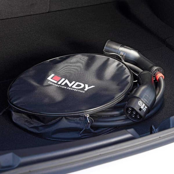 Lindy Auton Latauskaapeli 30111 11kw 7 M Musta