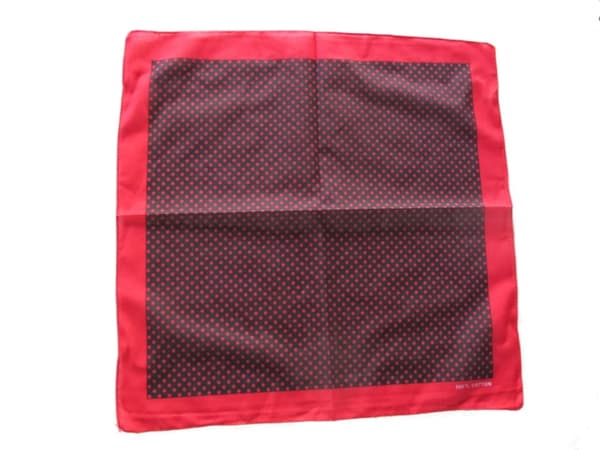 Rødt plettet Bandana tørklæde