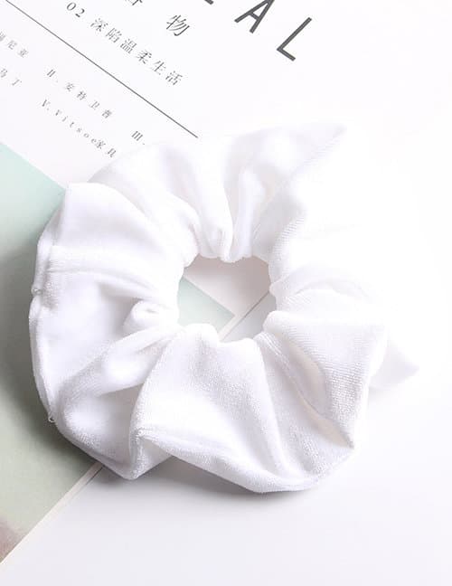 Hårsnodd Velvet Scrunchie (vit)