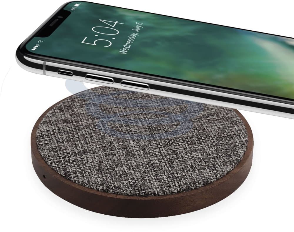 Xqisit Premium Fabric Wireless Fast Charger 10W