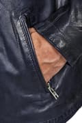 Miniatyrbild 2 av 3: Biker