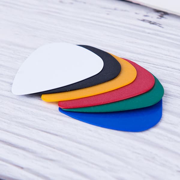 INF 10 stykker blandet farve guitar picks 0