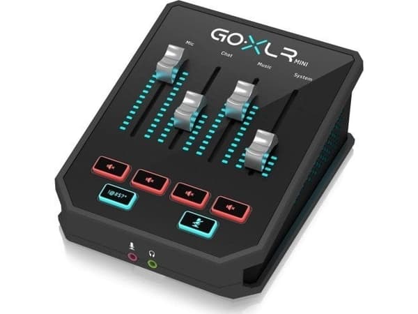 Akai Audio Interface - TC Helicon Go XLR Mini