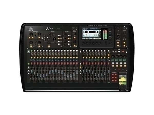 Behringer X32, 40 kanaler, Svart