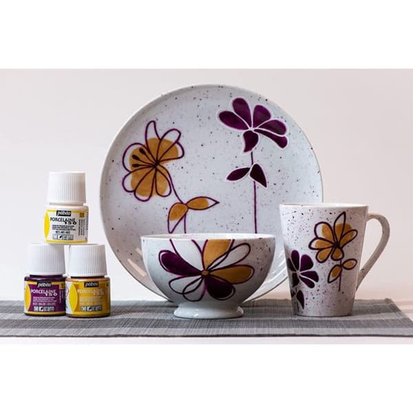 Porcelainmålning - Pébéo - 150 Glänsande - Safran N°03 - 45ml - Glänsande och ogenomskinliga färger