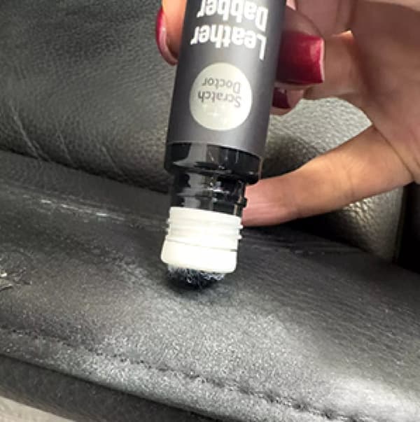Leather Paint Dabber for BMW TRUFFLE BROWN Repair scratches scuffs small marks