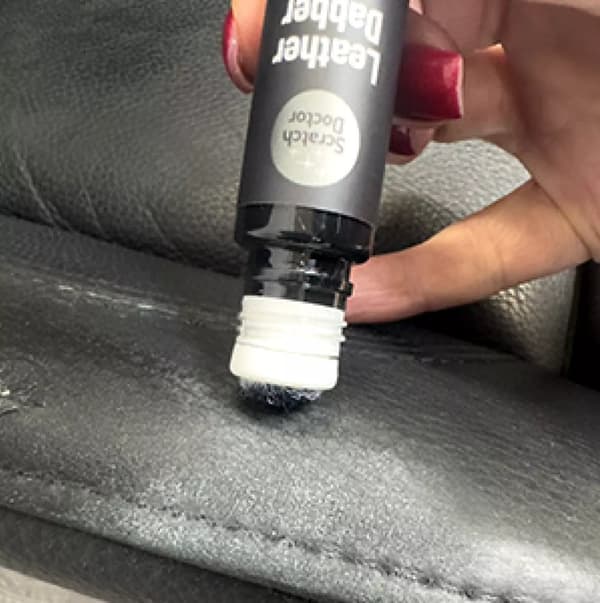 Leather Paint Dabber for BMW DAKOTA LEMON Repair scratches scuff and small marks