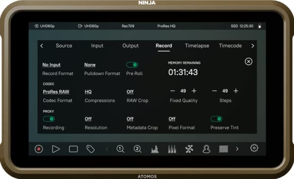 Atomos Ninja ULTRA, 13,2 cm (5.2"), 1920 x 1080 pixlar, IPS, Flerpunktsberöring, Kapacitiv, 427 ppi