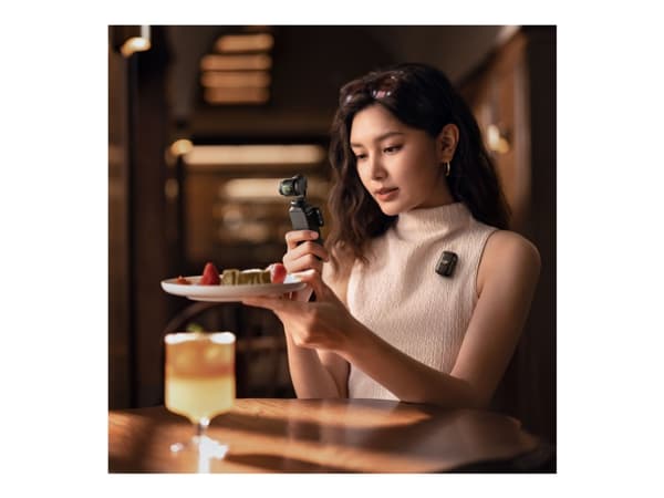 DJI Osmo Pocket 3 Creator Combo