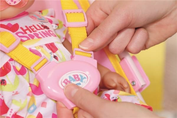 Baby Born -rattaat laukulla