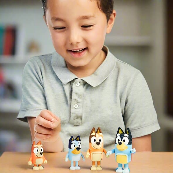 Bluey 4 Figure Pack - Bluey & Family