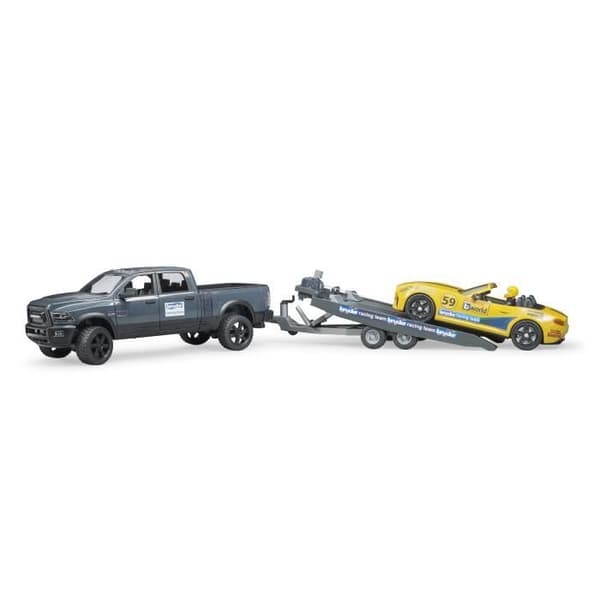 BRUDER - RAM 2500 POWER WAGON-fordon med släpvagn och BRUDER ROADSTER RACING TEAM-bil