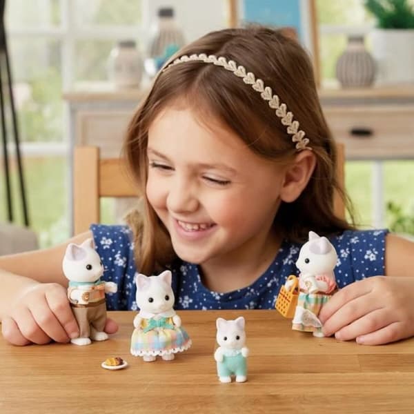 Tillbehör till dockhus Sylvanian Families 5738 Latte Cat Family