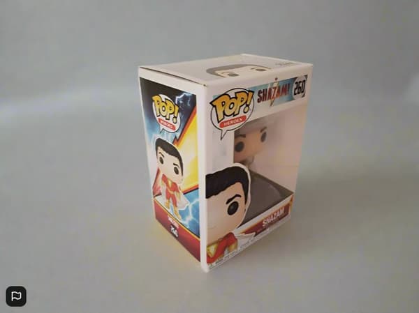 Funko Pop! DC Shazam 260 Vinyl Figure